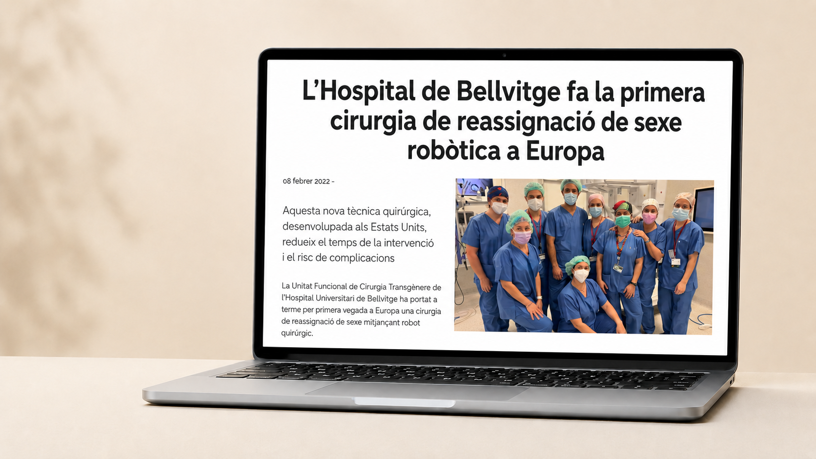 Noticia del Hospital de Bellvitge sobre la primera cirugía de reasignación de sexo robótica en Europa